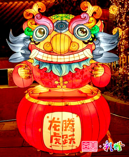 從民俗文化傳承到揚(yáng)名天下，自貢燈會(huì)經(jīng)歷了哪幾個(gè)階段？